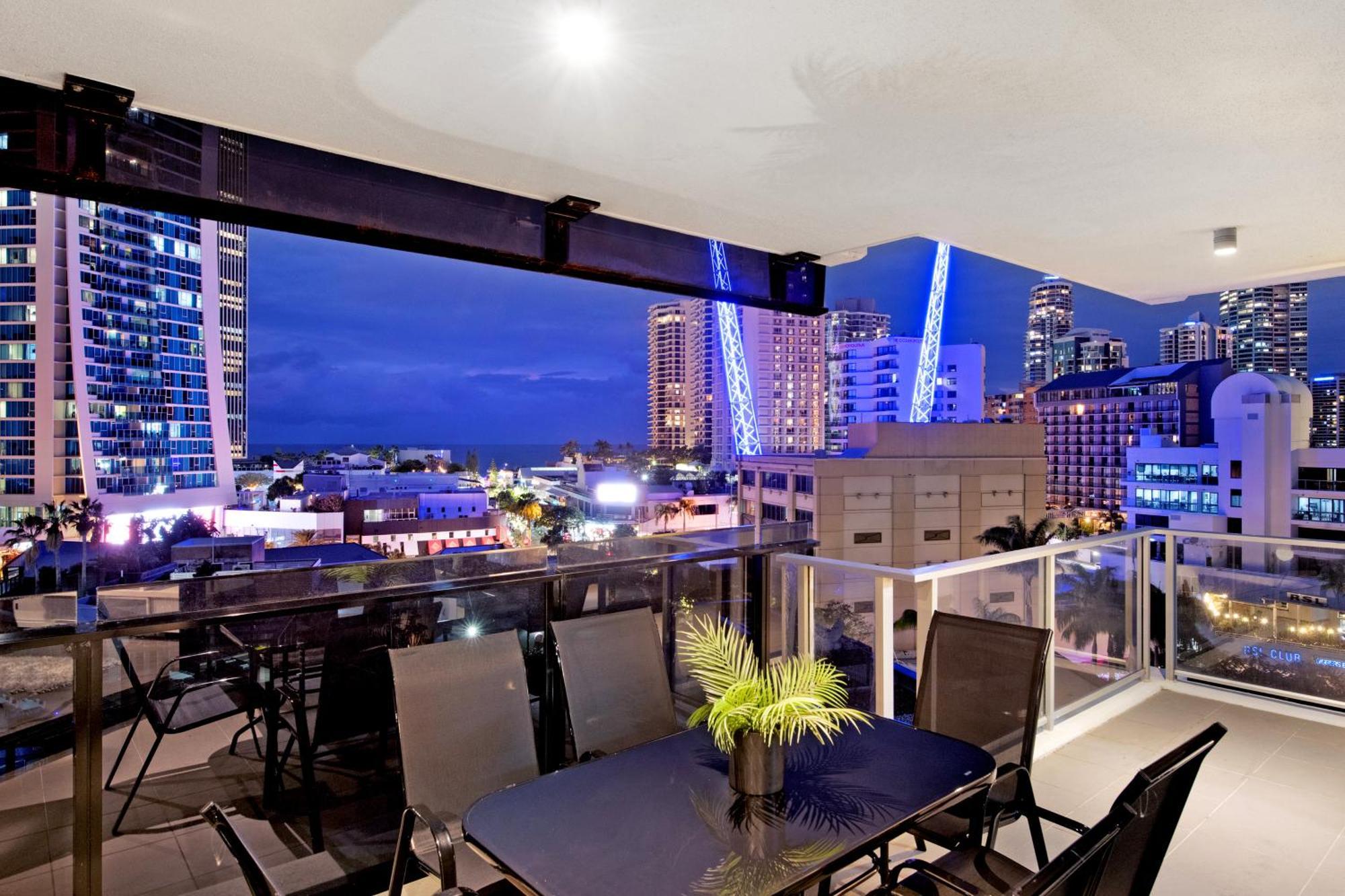 Circle On Cavill - Self Contained & Privately Managed Apartments - Wow Stay 黄金海岸 外观 照片